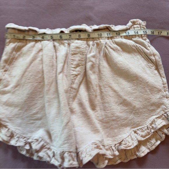 Lot of 4 Stylish Women's Shorts- Pink, Brown, Striped Linen Blend Sizes M and L - Picture 2 of 16